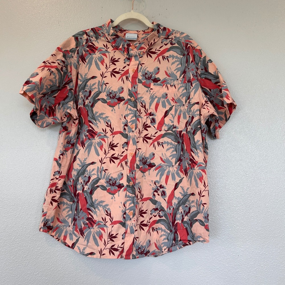 Columbia Mens XL Short Sleeve Button Down Floral Tropical Shirt Peach